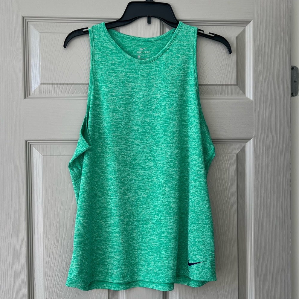 Nike Dry-Fit Muscle Tank Size L